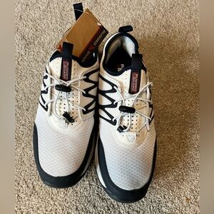 Rugged Shark Mens Shoes. NWT. Sz 11